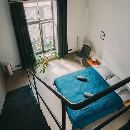 Апартаменты Old Factory Loft Aprtment L39